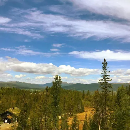 Log With Panoramic Views Over Dagalifjell Ferienhaus